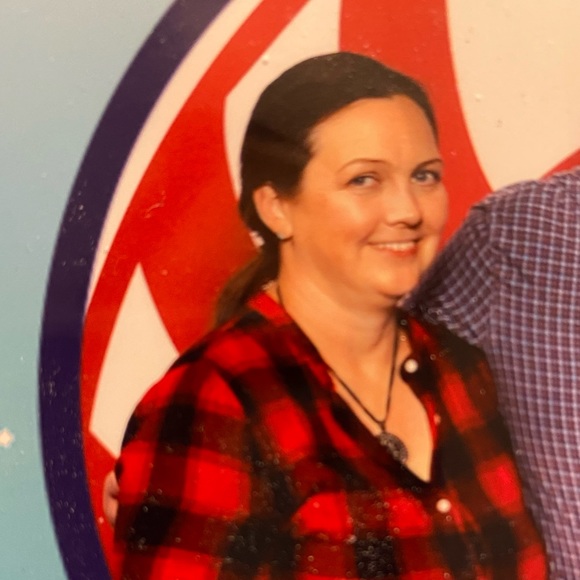 Meet your Posher, Hope - Picture 2 of 2